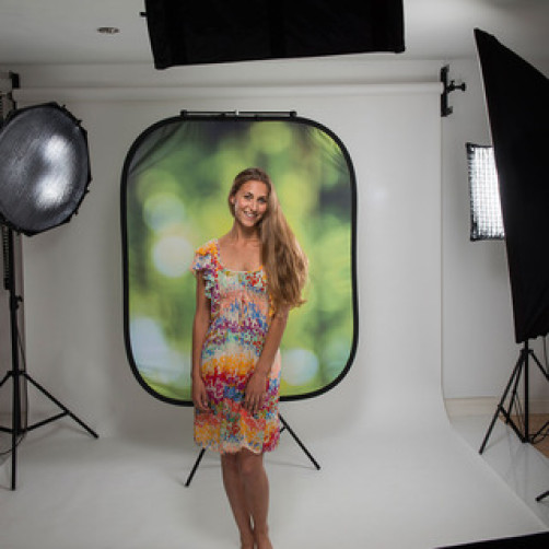 Manfrotto OutOfFocus ZLOŽLJIVO 1,2x1,5m - MANLB5730 (Poletno listje/Mestne luči - Obračljivo)