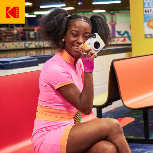 KODAK Smile+ Wireless Digital Instant Print Camera with Effect-changing Lens - RODSMPCAMW