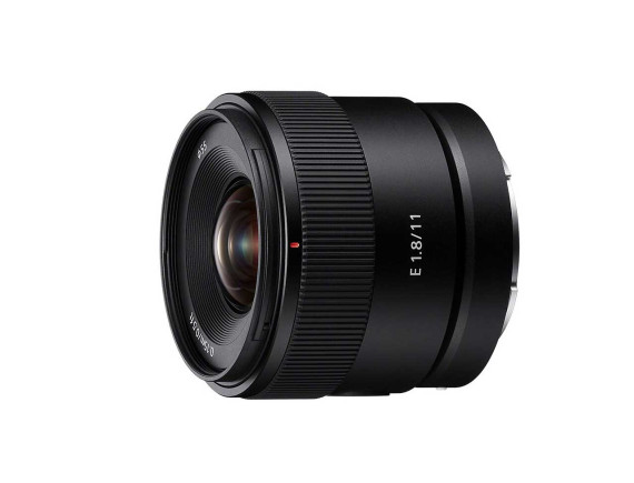 Objektiv serije E SONY SEL-11F18 širokokotni 11mm f 1,8